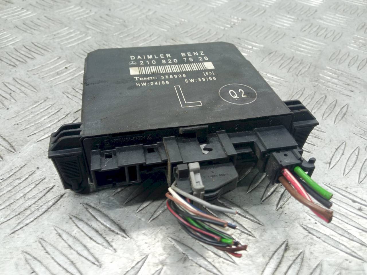 модуль управления двери Mercedes-Benz C-Класс W202/S202 1996, 2108207526 - фото №1