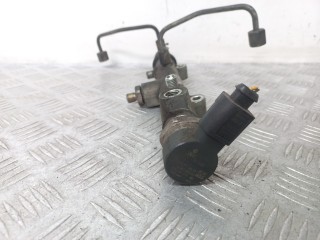 pегулятор давления топлива Audi A6 4F/C6 2007, 2.7 л., дизель, 057130764B