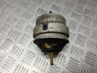 подушка крепления двигателя Audi A4 B5 [рестайлинг] 2000, 2.4 л., бензин, 8D0199379AG