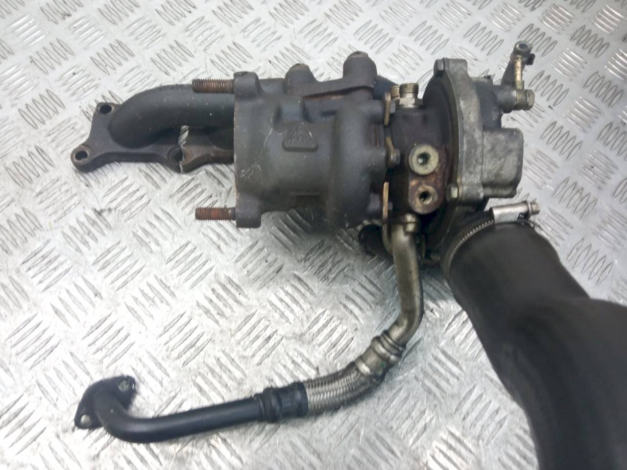 турбина Volkswagen Passat B5 2000, 1.8 л., 058145703H - фото №1