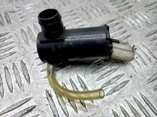 насос (моторчик) омывателя стекла Suzuki Baleno 1 поколение 1998