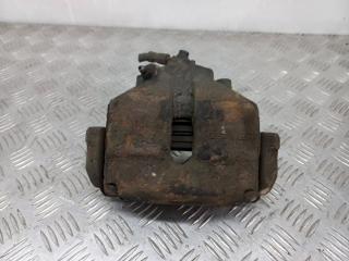 суппорт передний правый Volkswagen Passat B6 2008