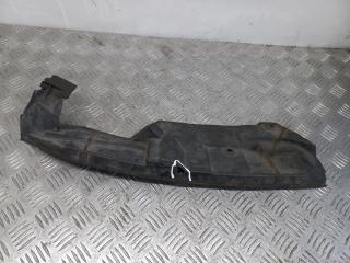 пыльник переднего крыла Audi A6 4A/C4 1995, 4B0821112B