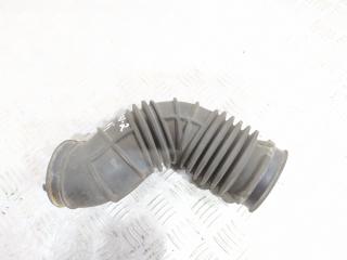 патрубок воздушного фильтра Volvo V70 2 поколение 2001, 2.4 л., бензин, -, 08649258