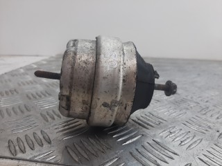 подушка крепления двигателя Audi A4 B6 2004, 1.6 л., ALZ, бензин, 4B0199379E