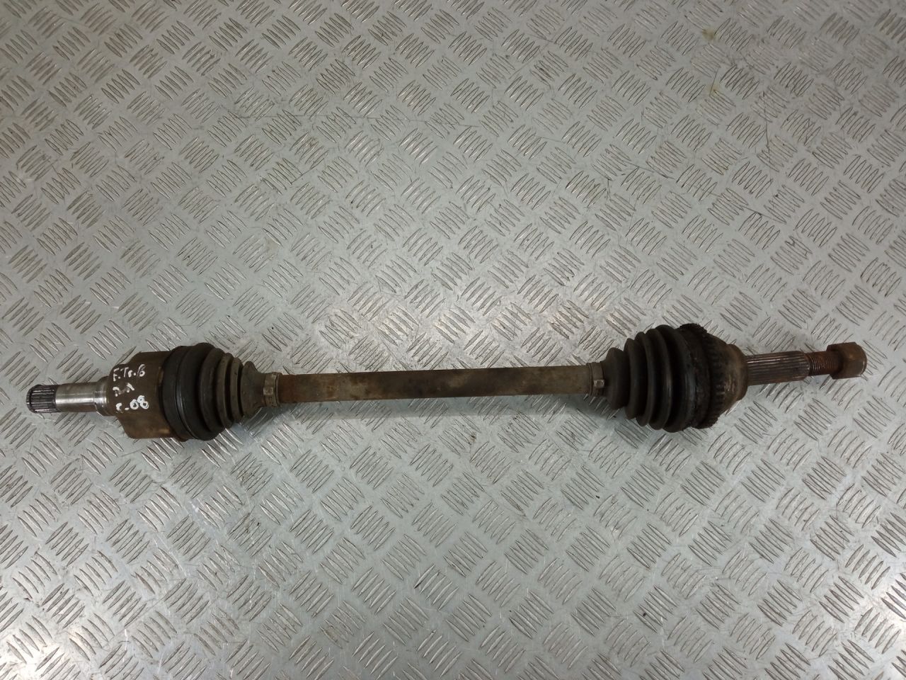полуось передняя левая (приводной вал, ШРУС) Ford Transit 6 поколение 2005, 2.0 л., ABFA, дизель - фото №1