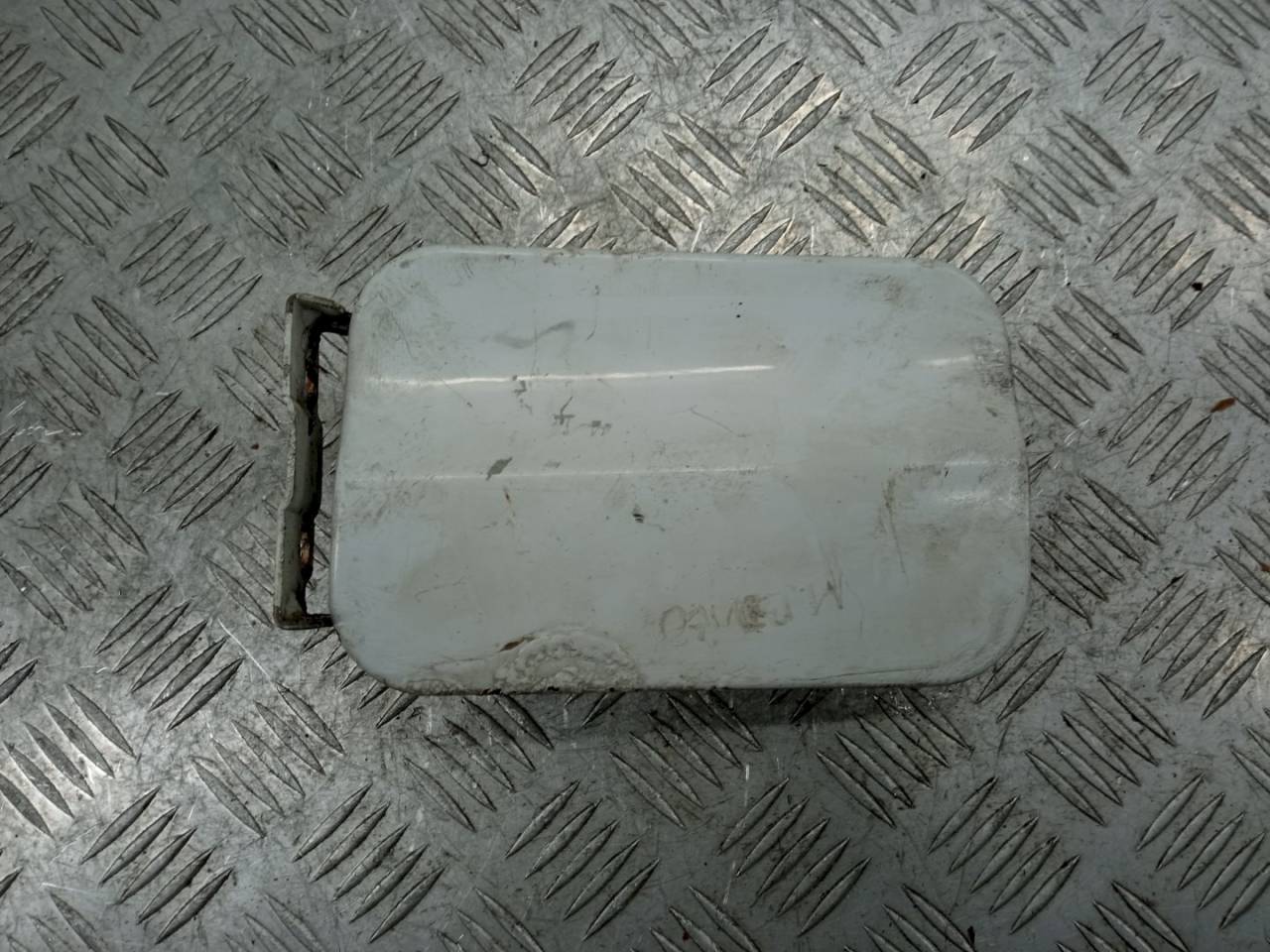 лючок топливного бака Mercedes-Benz Vito W638 2001 - фото №1