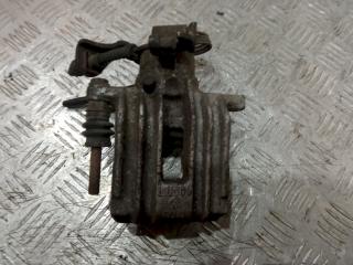 суппорт задний левый Audi A4 B5 1999