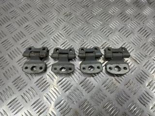 петля двери Mercedes-Benz E-Класс W210/S210 [рестайлинг] 2001