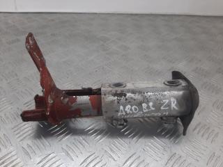 крепление бампера Audi 80 B3 1990, универсал