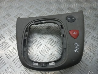 кнопка аварийной сигнализации Renault Scenic 2 поколение 2005, 1.9 л., DCi, F9Q 804, дизель, 8200407415