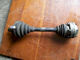 полуось передняя левая (приводной вал, ШРУС) Volkswagen Touran 1 поколение 2004, 2.0 л., TDi