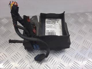 блок предохранителей Renault Espace 4 поколение 2003, 2.2 л., DCi, 8200272453