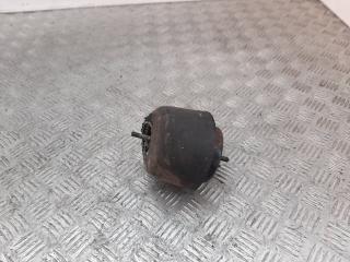 подушка крепления двигателя Volkswagen Passat B5 2001, 2.5 л., TDi