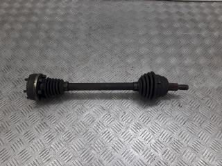 полуось передняя левая (приводной вал, ШРУС) Volkswagen Bora 1 поколение 2002