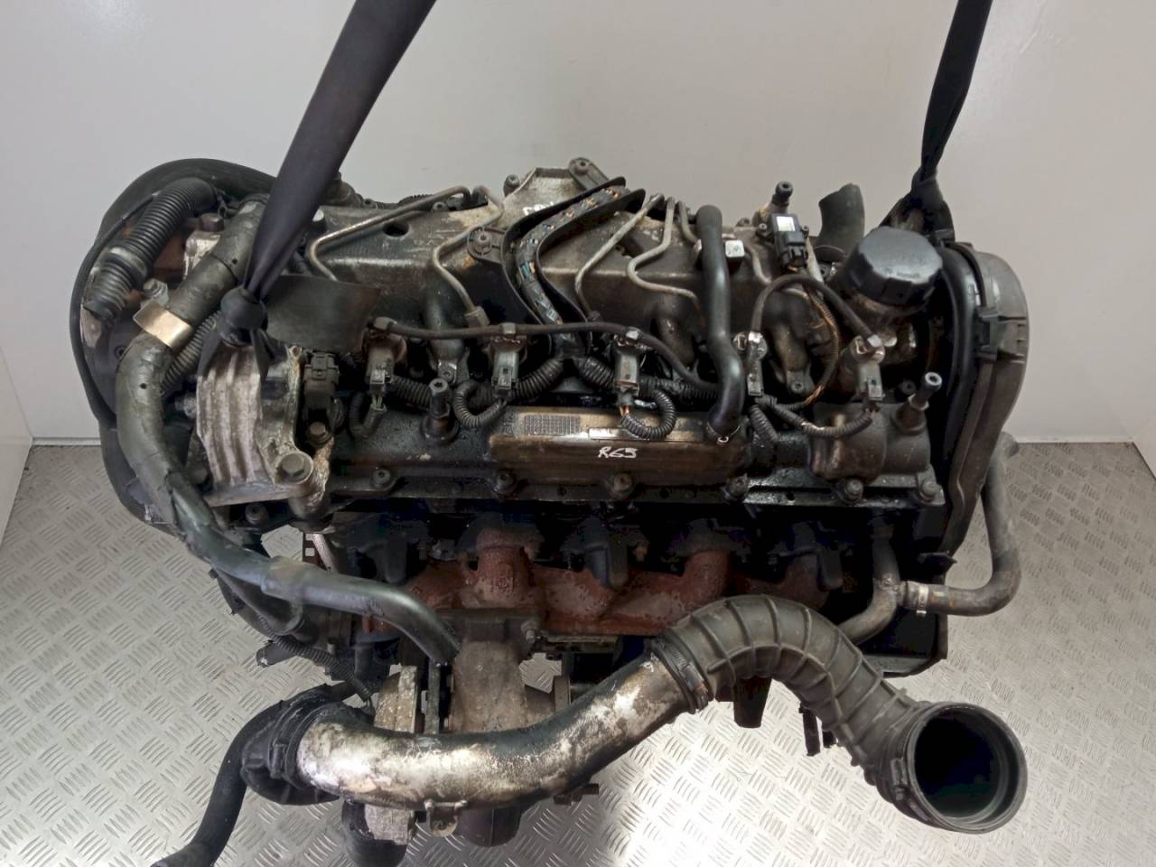 двигатель Volvo V70 2 поколение 2005, 2.4 л., TDi, дизель, D5244T, 6900911 - фото №1