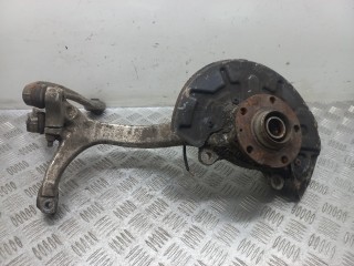 кулак поворотный правый Audi A4 B6 2005