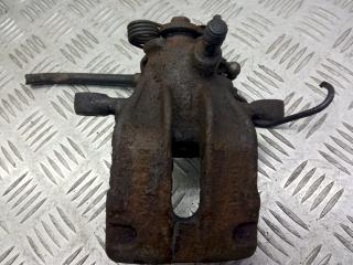 суппорт задний левый Citroen C8 1 поколение 2004