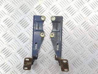 петля капота Nissan Primera P11 2000, 2F0LH