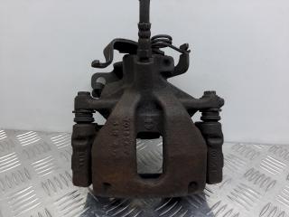 суппорт задний левый Ford Transit Connect 1 поколение 2008