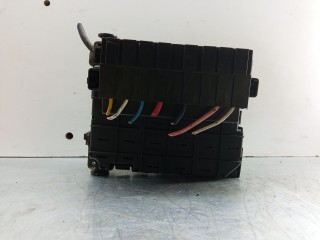 Блок управления BCM (Body Control Module) Peugeot 307 1 поколение [рестайлинг] 2006, 9636079380