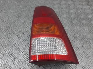 фонарь задний правый Ford Focus 1 поколение 2001, универсал