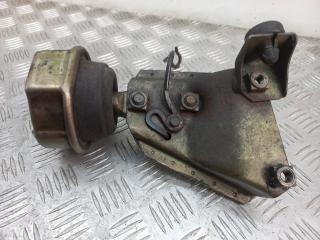 подушка крепления КПП Volkswagen Transporter T4 1996, 1.9 л., TDi