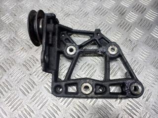 кронштейн компрессора кондиционера Nissan Primera P12 2005, 2.2 л., дизель