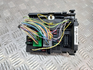 блок предохранителей Peugeot 807 1 поколение 2004, 2.2 л., дизель, МКПП, 9646405480