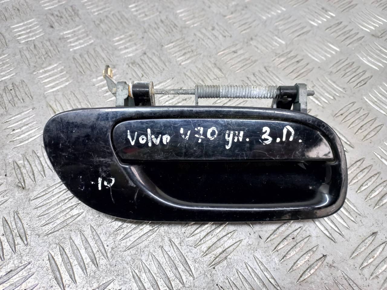 ручка наружная задняя правая Volvo V70 2 поколение 2004, 2.4 л., D 5244 T, дизель, МКПП, универсал - фото №1