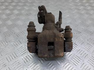 суппорт задний правый Kia Carens 1 поколение 2002