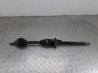 полуось передняя правая (приводной вал, ШРУС) Alfa Romeo 159 1 поколение 2006, 2.4 л., JTD