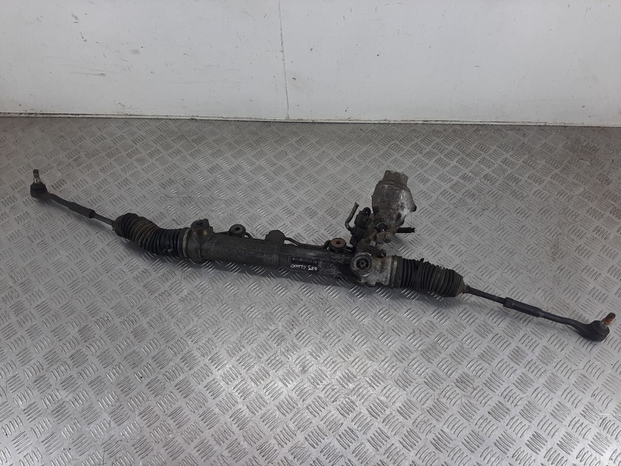 рулевая рейка Mercedes-Benz CL-Класс C215 2001, 6.0 л., M 137.970, бензин, АКПП, A22011011003 - фото №1