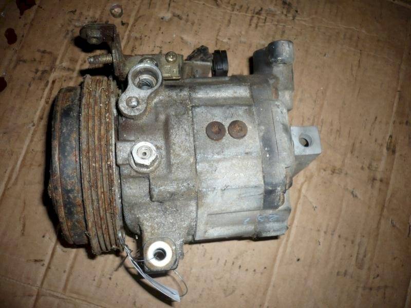 компрессор кондиционера Land Rover Freelander 1 поколение 2001, 2.0 л., i - фото №1