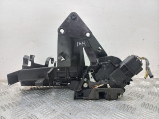 замок двери передней левой Ford Focus 2 поколение 2007, 3M5AR21813ET