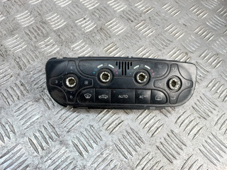 блок управления печки / климат-контроля Mercedes-Benz C-Класс W203/S203/CL203 2002, A2098300085