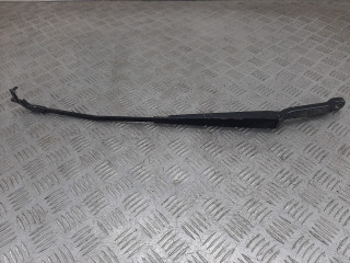 щеткодержатель (поводок стеклоочистителя, дворник) Renault Espace 4 поколение 2006, 8200014895E