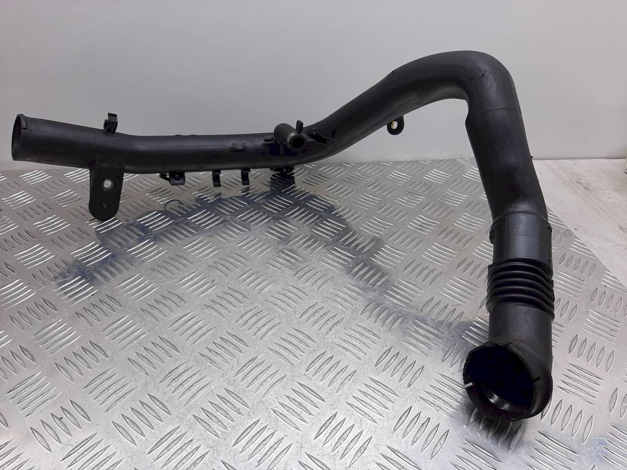 патрубок турбины Opel Corsa C 2002, 1.7 л., Di, SAE-PP-HP01 - фото №1