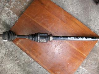 полуось передняя правая (приводной вал, ШРУС) Volvo V70 2 поколение 2002, 2.4 л., TD, P307783109, T070322, 8250161477137A