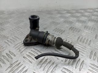 фланец (тройник) системы охлаждения Audi 80 8C/B4 1995, 1.9 л., TDi