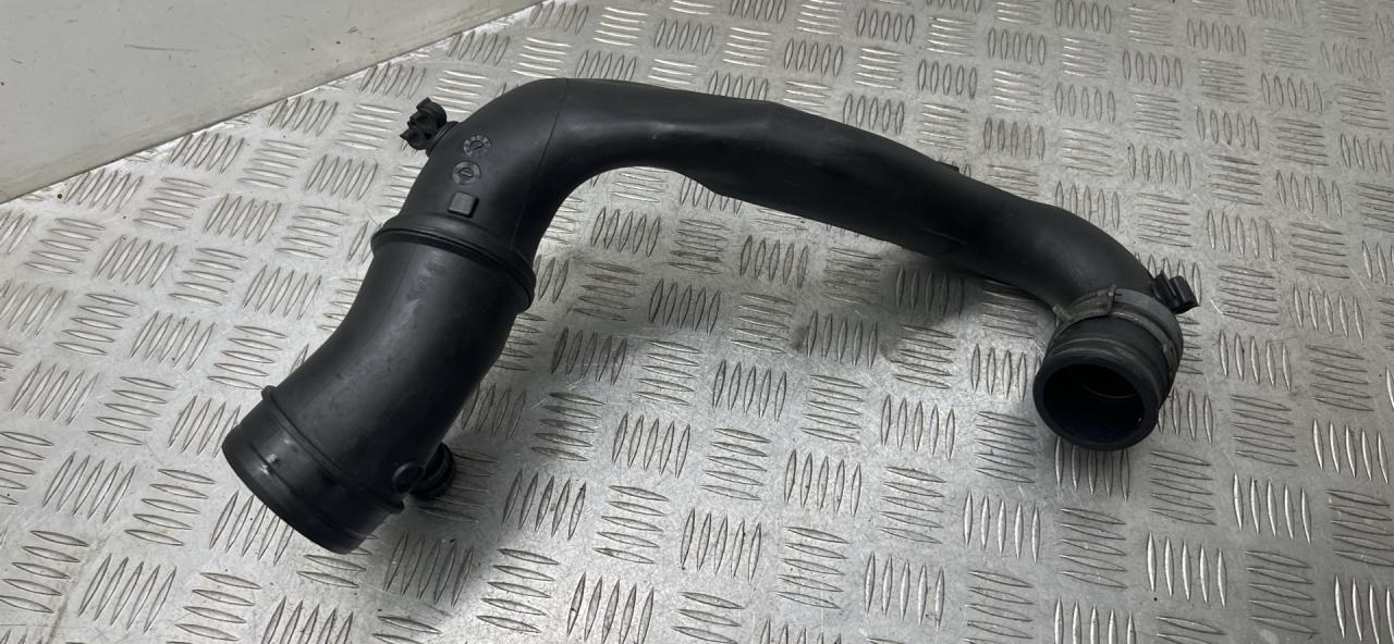 патрубок турбины Volkswagen Golf 4 поколение 2001, 1.9 л., TDi, дизель, 1J0129654S - фото №1