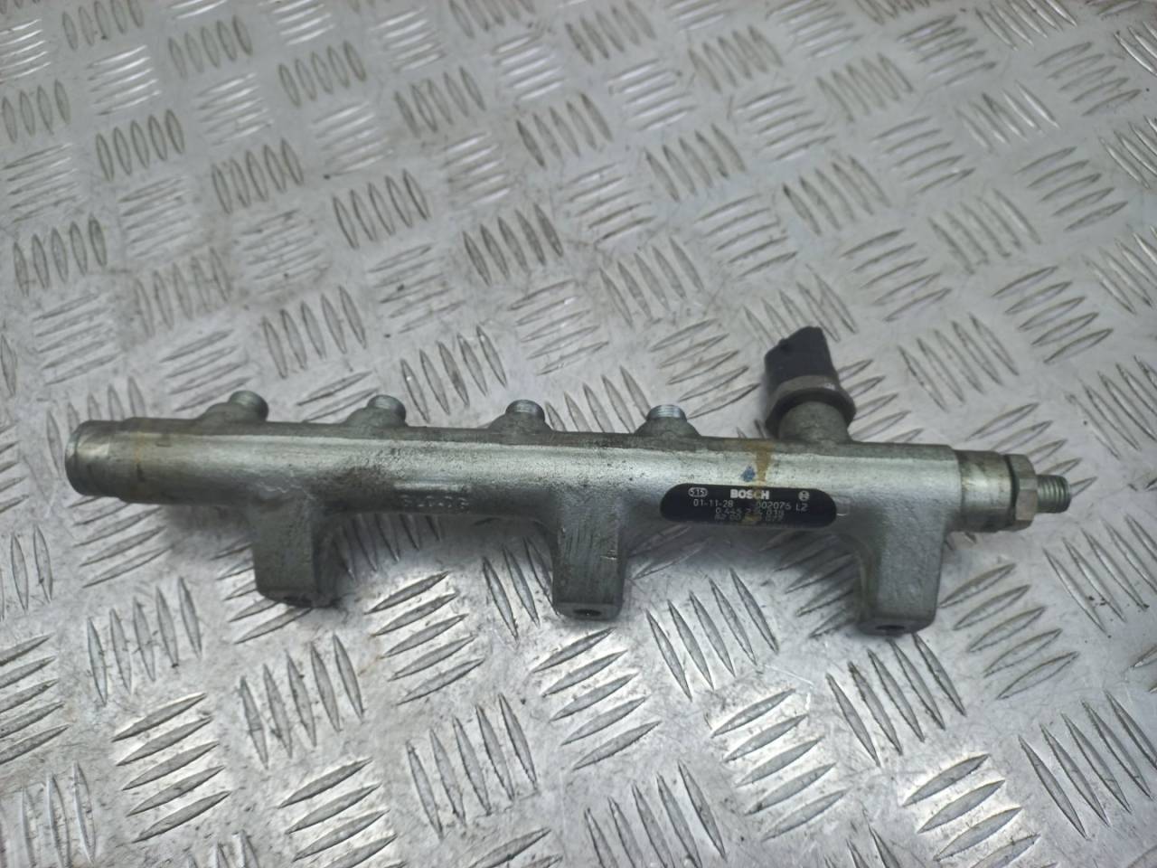 топливная рампа Renault Espace 3 поколение 2000, 2.2 л., DCi, 445214018 - фото №1