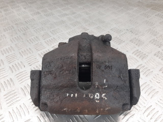 суппорт передний левый Volkswagen Passat B6 2006