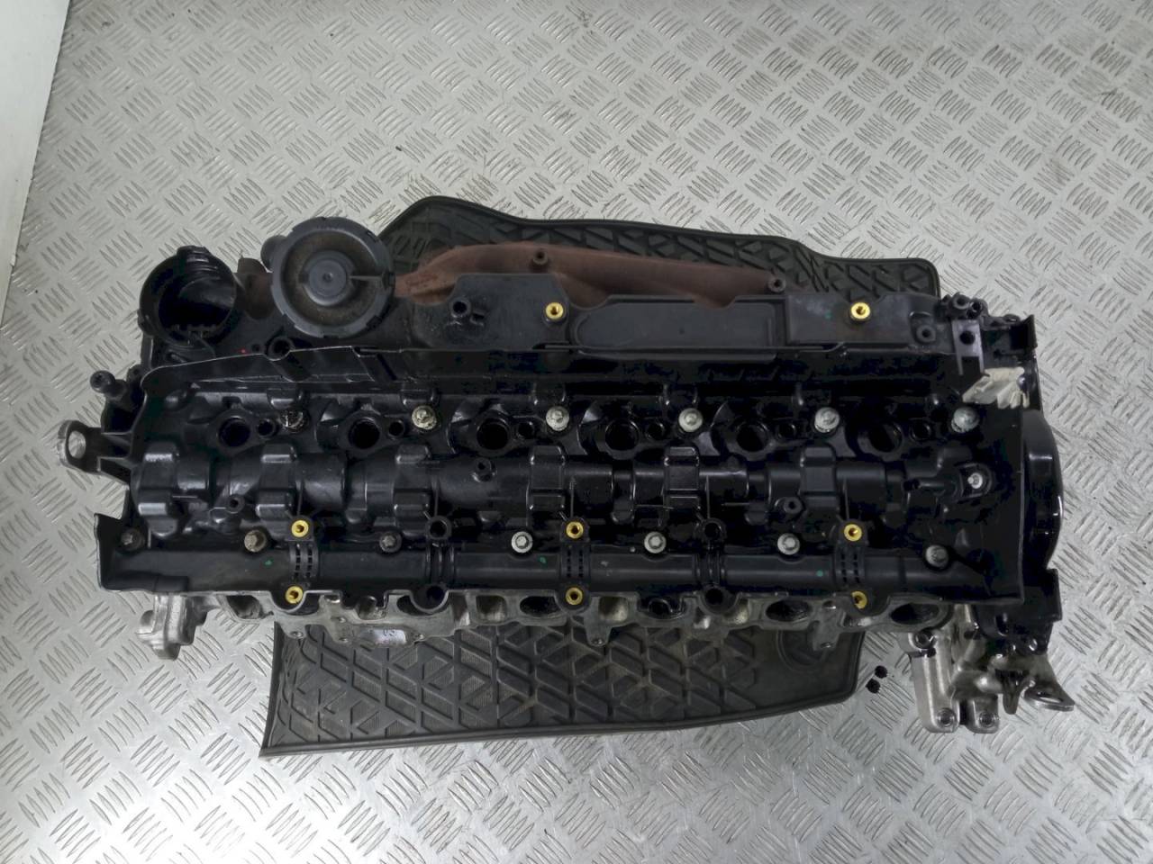 головка блока цилиндров BMW 5 серия F07/F10/F11 2012, 3.0 л., D, N57D30 - фото №1