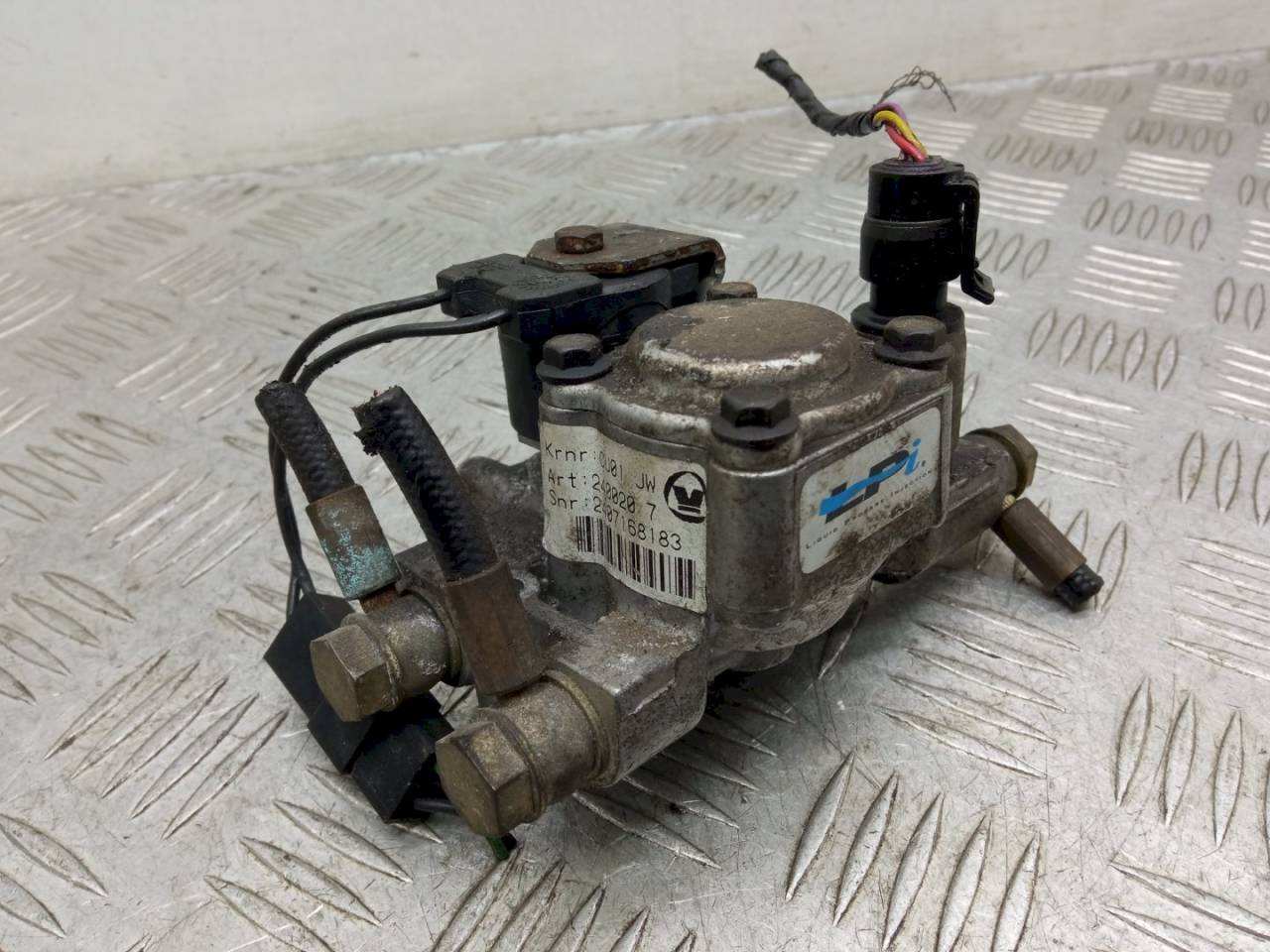 клапан вакуумного управления Citroen Xsara Picasso 1 поколение 2004, 1.8 л., i, 2407168183 - фото №1