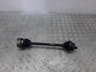 полуось передняя правая (приводной вал, ШРУС) Volkswagen Passat B5 2000, 1.8 л., i