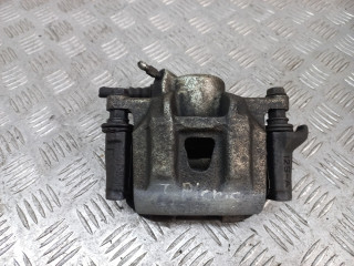 суппорт задний левый Toyota Picnic 1 поколение XM10 1999