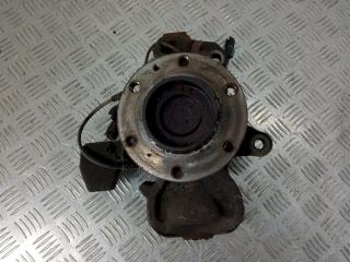 ступица передняя левая Mercedes-Benz Sprinter 2 поколение [рестайлинг] (W906) 2014, 2.2 л., CDi