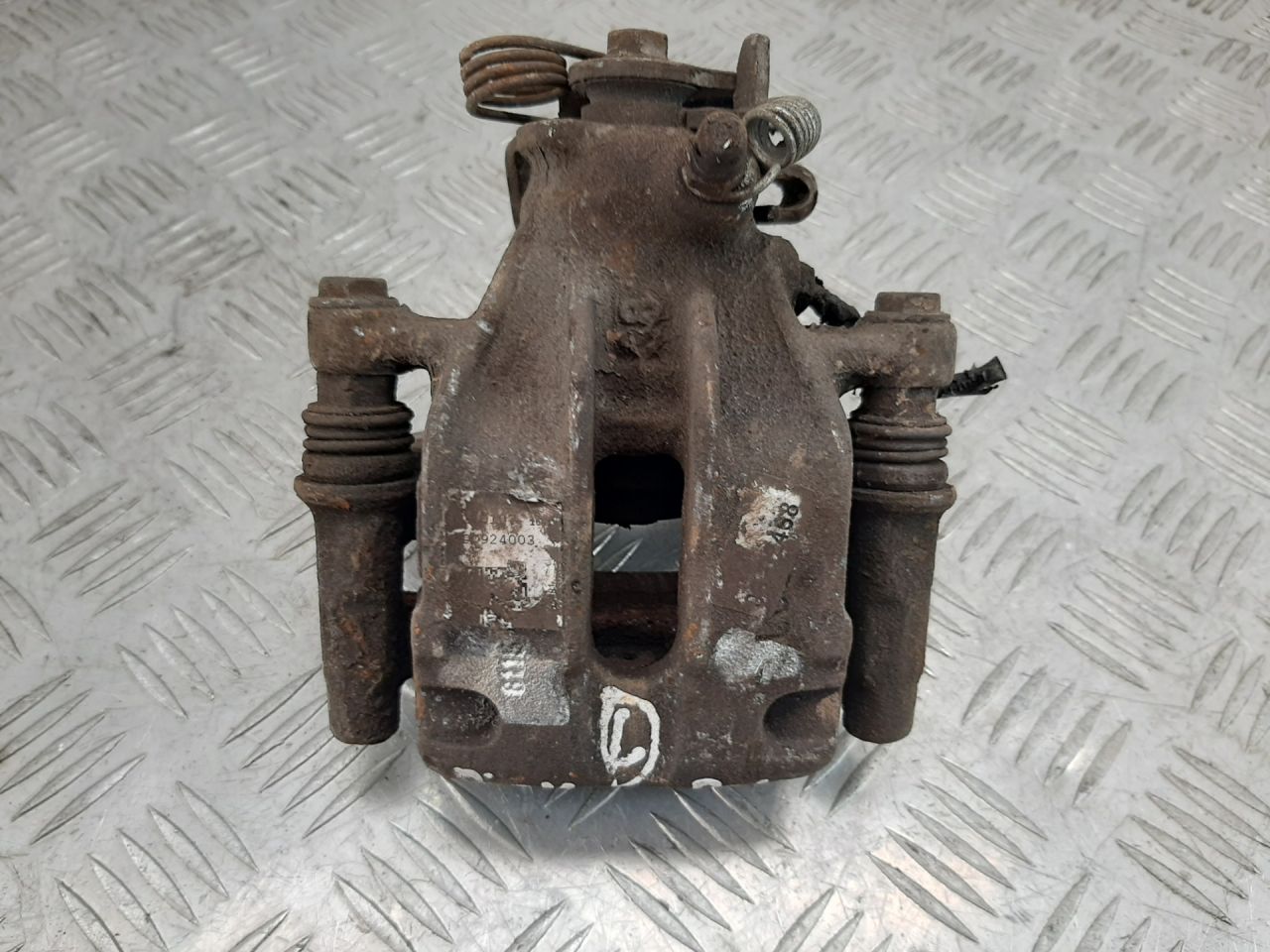 суппорт задний левый Citroen C8 1 поколение 2003, 2.0 л., RHT (DW10ATED4), дизель, МКПП - фото №1