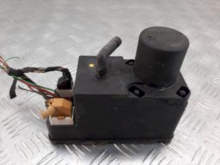 компрессор центрального замка Audi A4 B5 1999, 4A0862257J